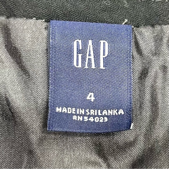 GAP VINTAGE Charcoal Gray Virgin Wool Skirt W 4 Pleated Bottom Side Zip Lined - Picture 3 of 15